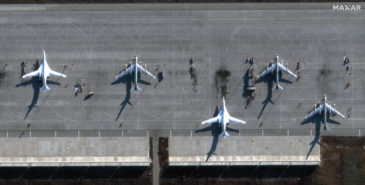 Ukraine war latest: Ukraine strikes Russian oil depot, command post; Moscow bombs civilians in Zaporizhzhia