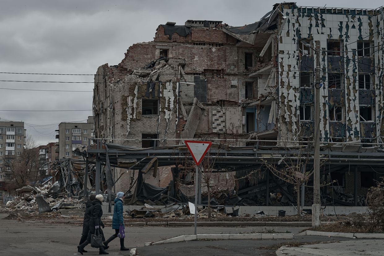Donetsk Oblast to forcibly evacuate children from over 20 settlements