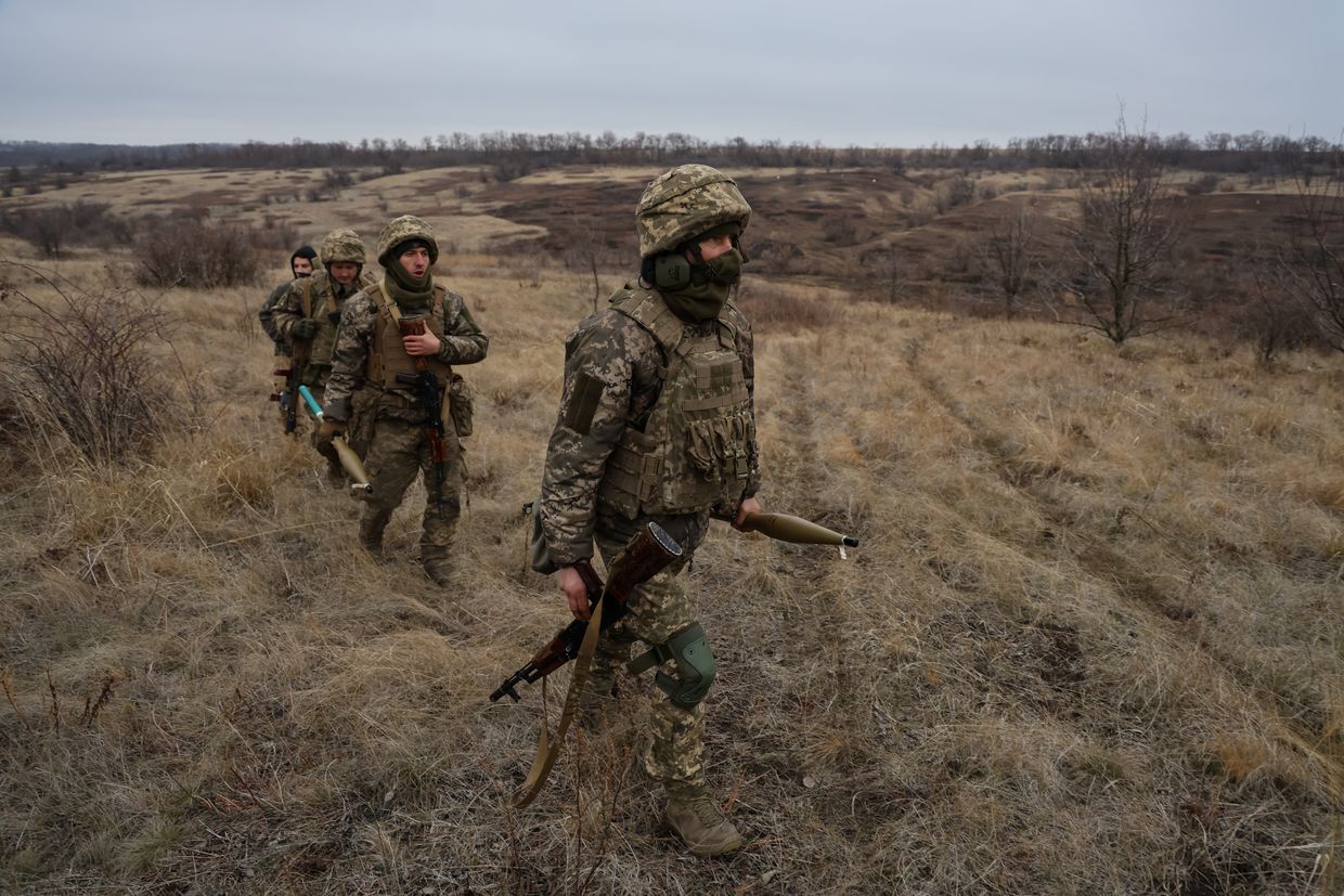 Russian troops overrun Kurakhove, approach Pokrovsk east, south, and southwest