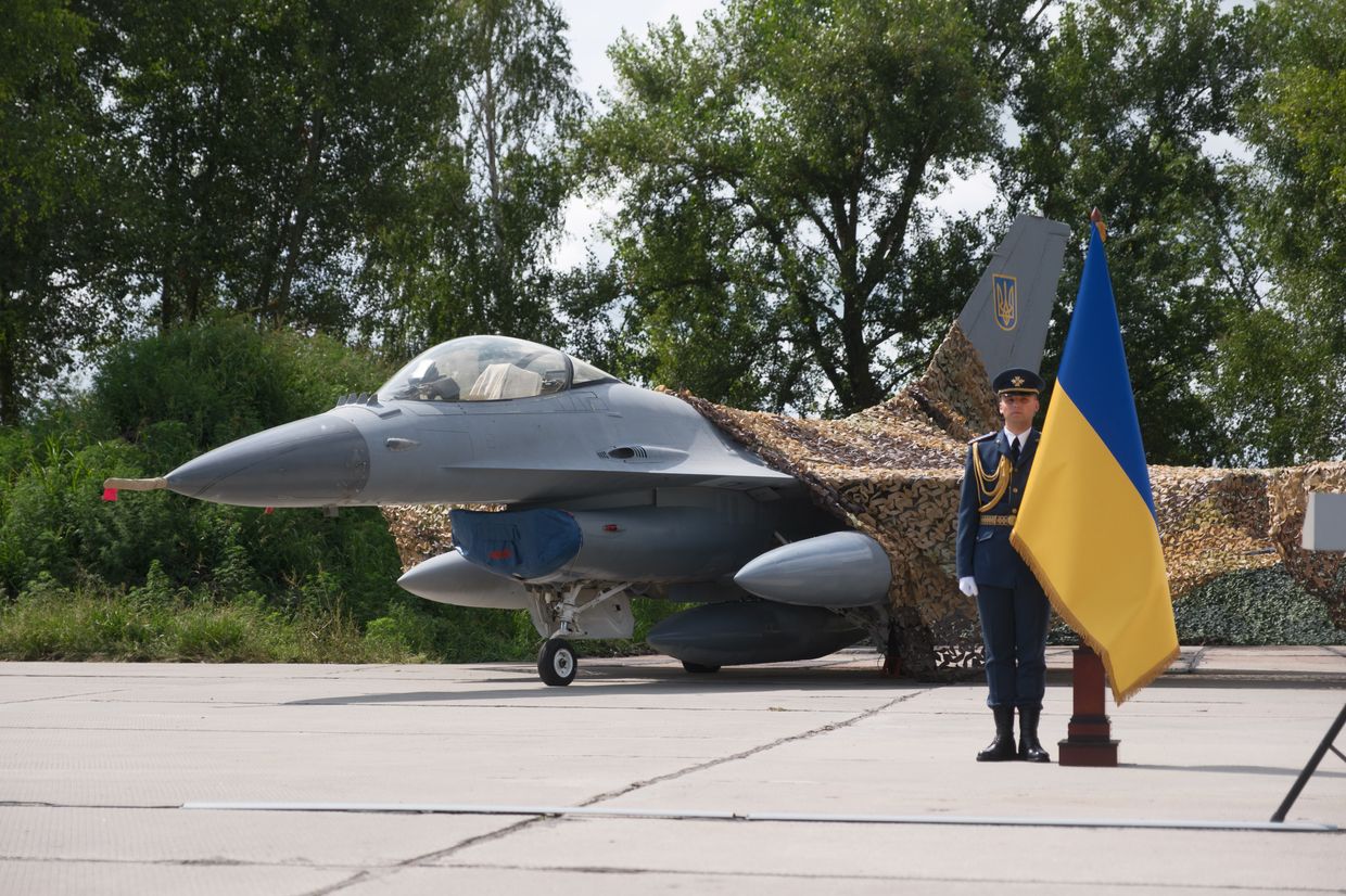 Ukraine expects further F-16 deliveries from the Netherlands, Zelensky says