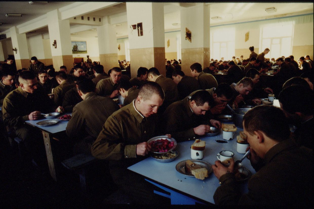 As Ukraine’s fate hangs in the balance, ‘Soviet’ command culture damages war effort