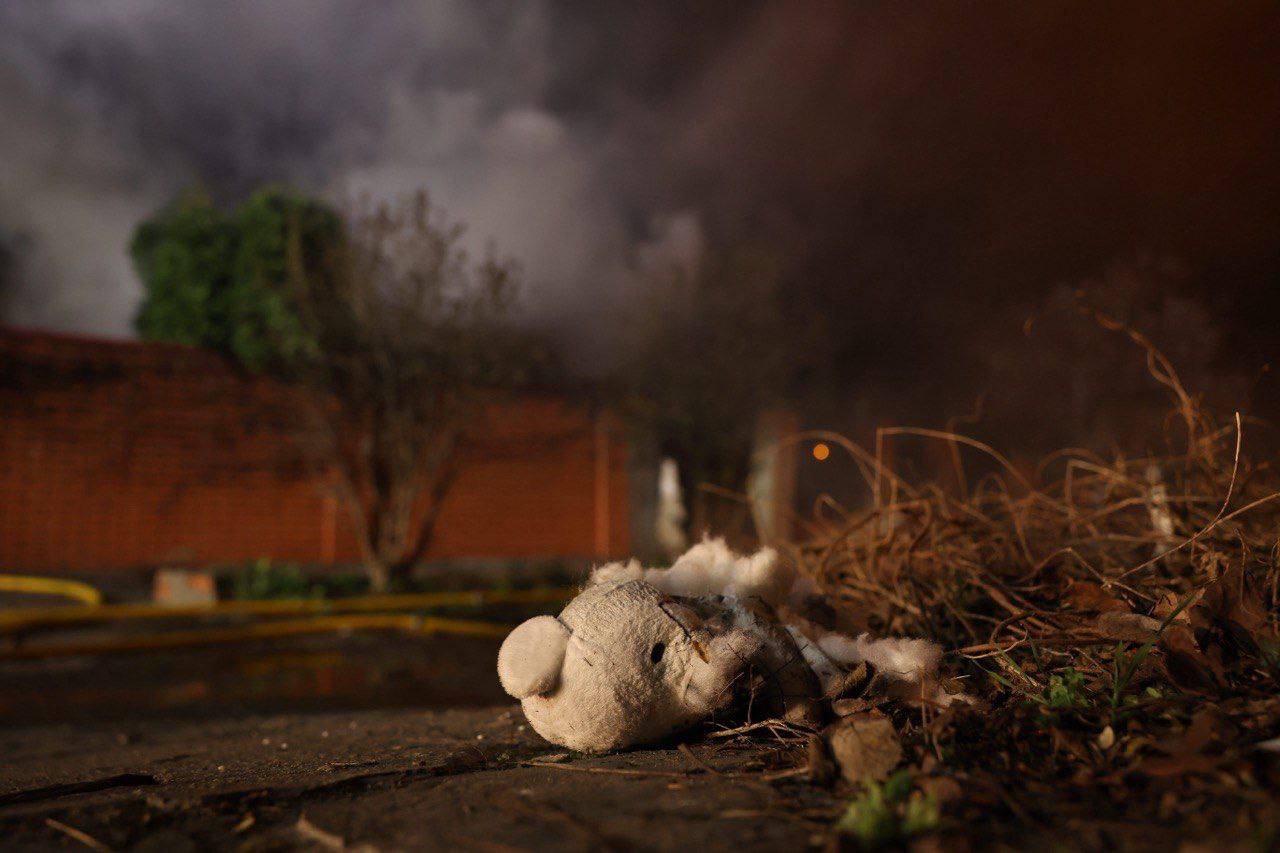 Russia's attack on Dnipro kills 4, injures 19