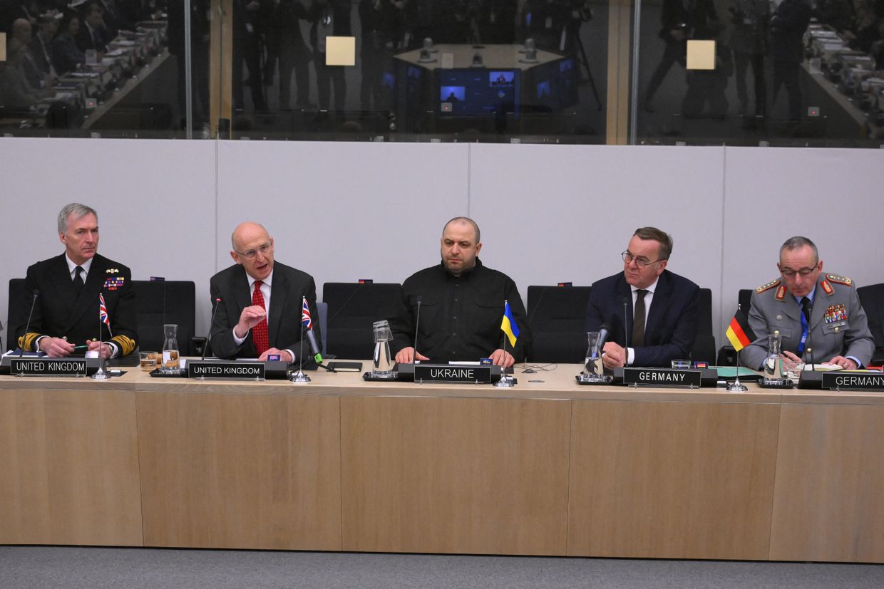 Netherlands, Lithuania pledge ammunition, air defenses for Ukraine