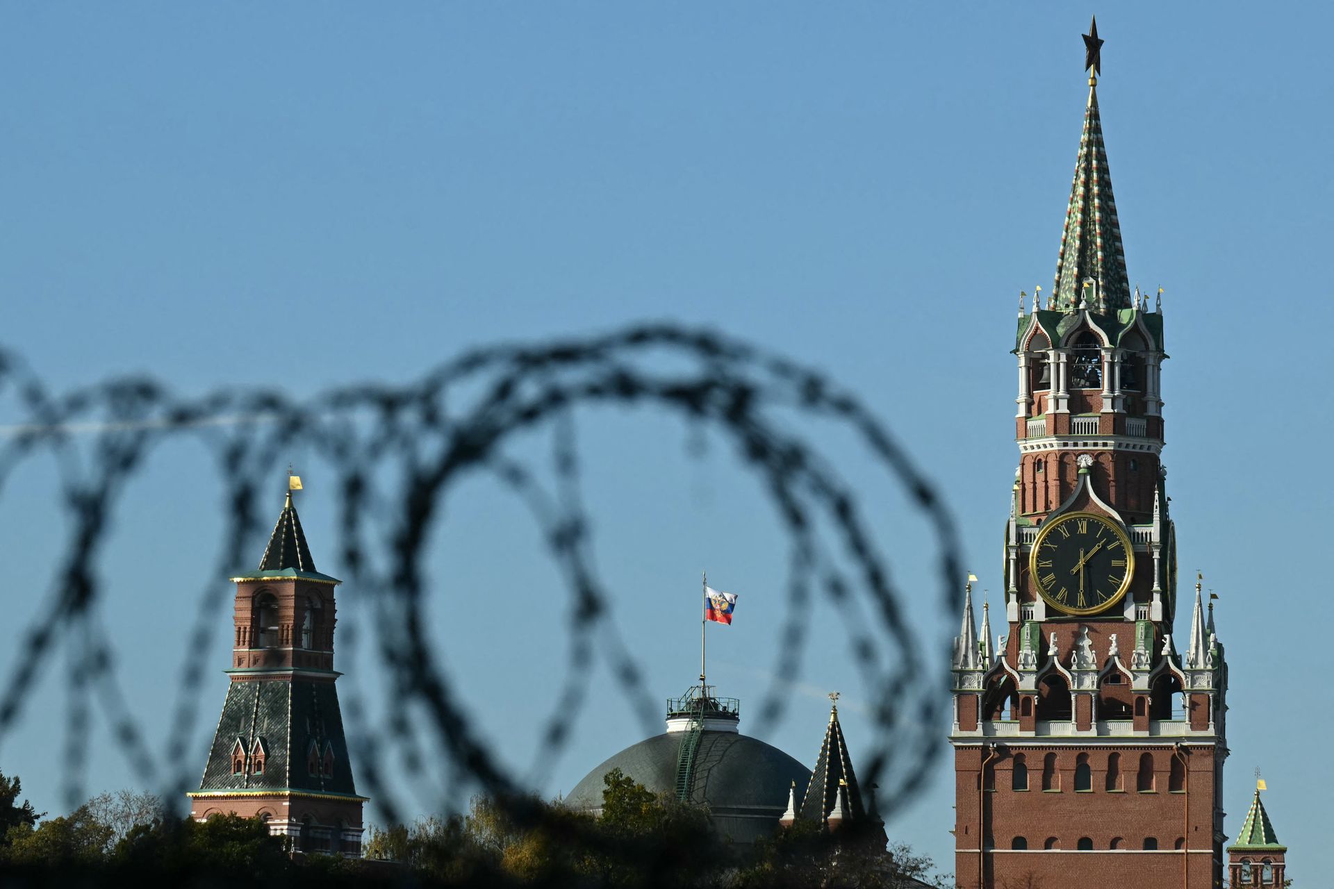 'It's a mess' — after all the hype, Ukraine-Russia peace talks in Istanbul descend into name-calling shambles