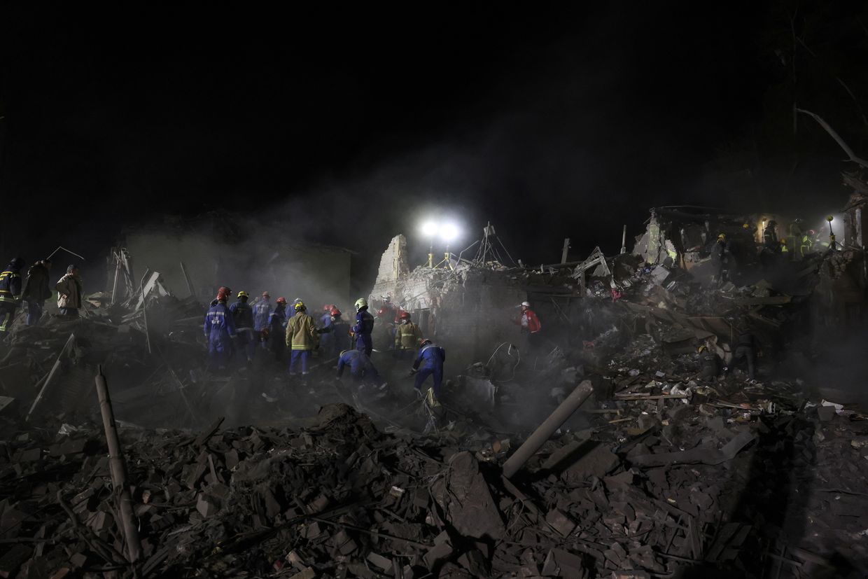 Russian soldiers executed 3 unarmed Ukrainian POWs in Donetsk Oblast, prosecutors say