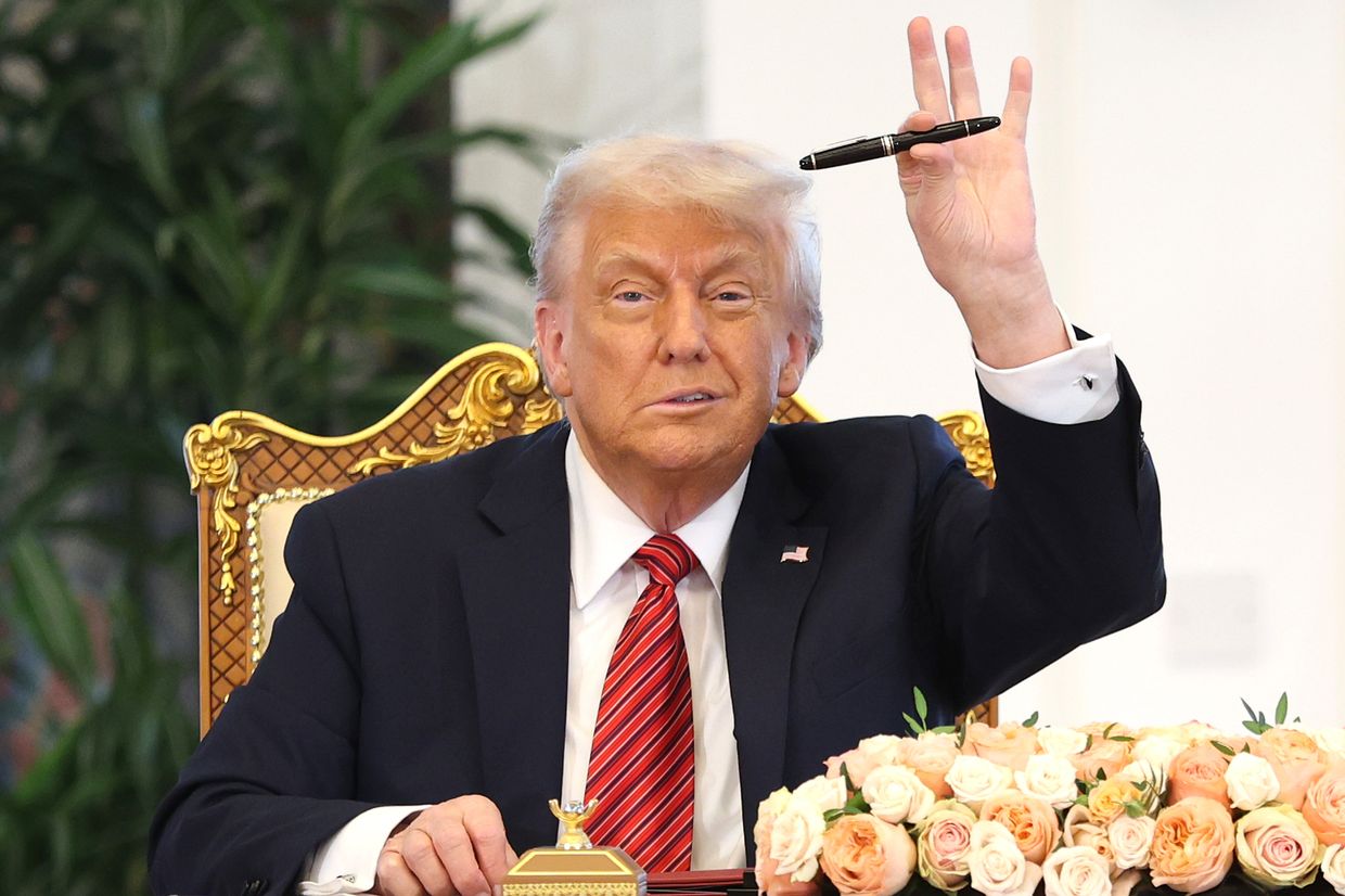 'Trump doesn't know how to deal with gangsters' — US lets Ukraine down, once again