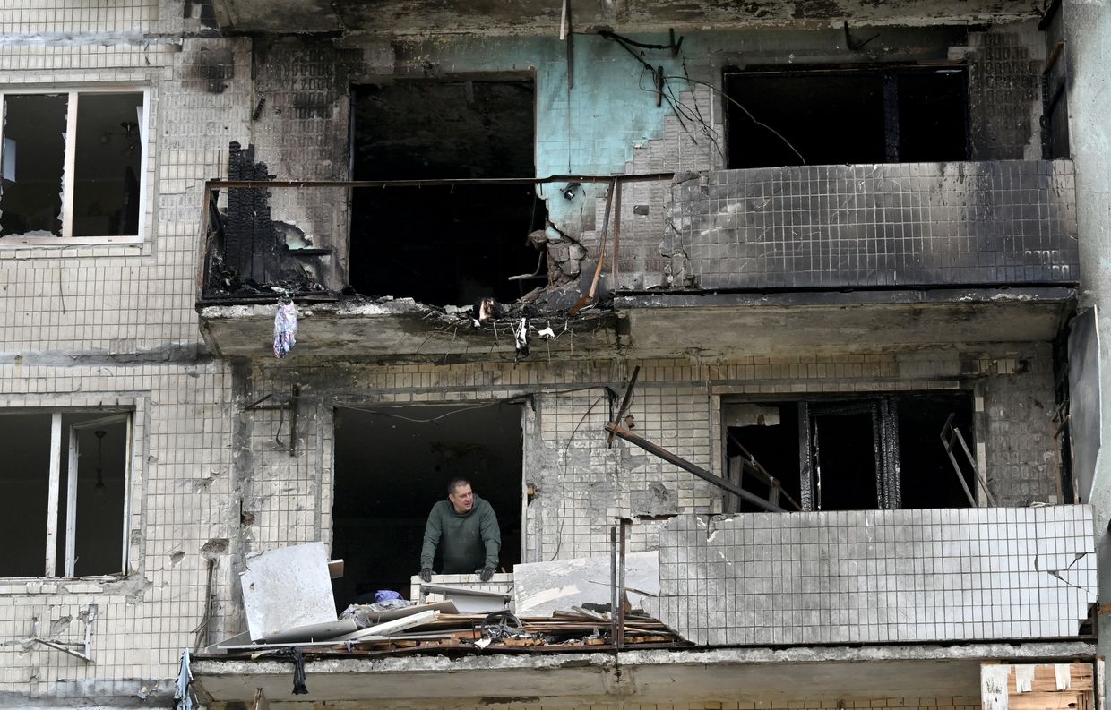 Russia launches mass attack on Kyiv, Ukrainian cities for second night in row