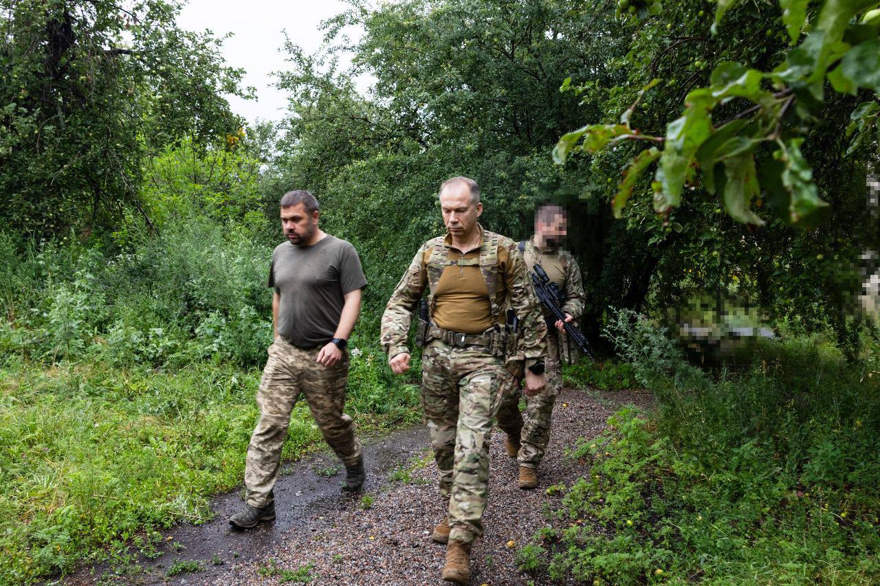 Russian attacks across Ukraine kill 6, injure 25 over past day